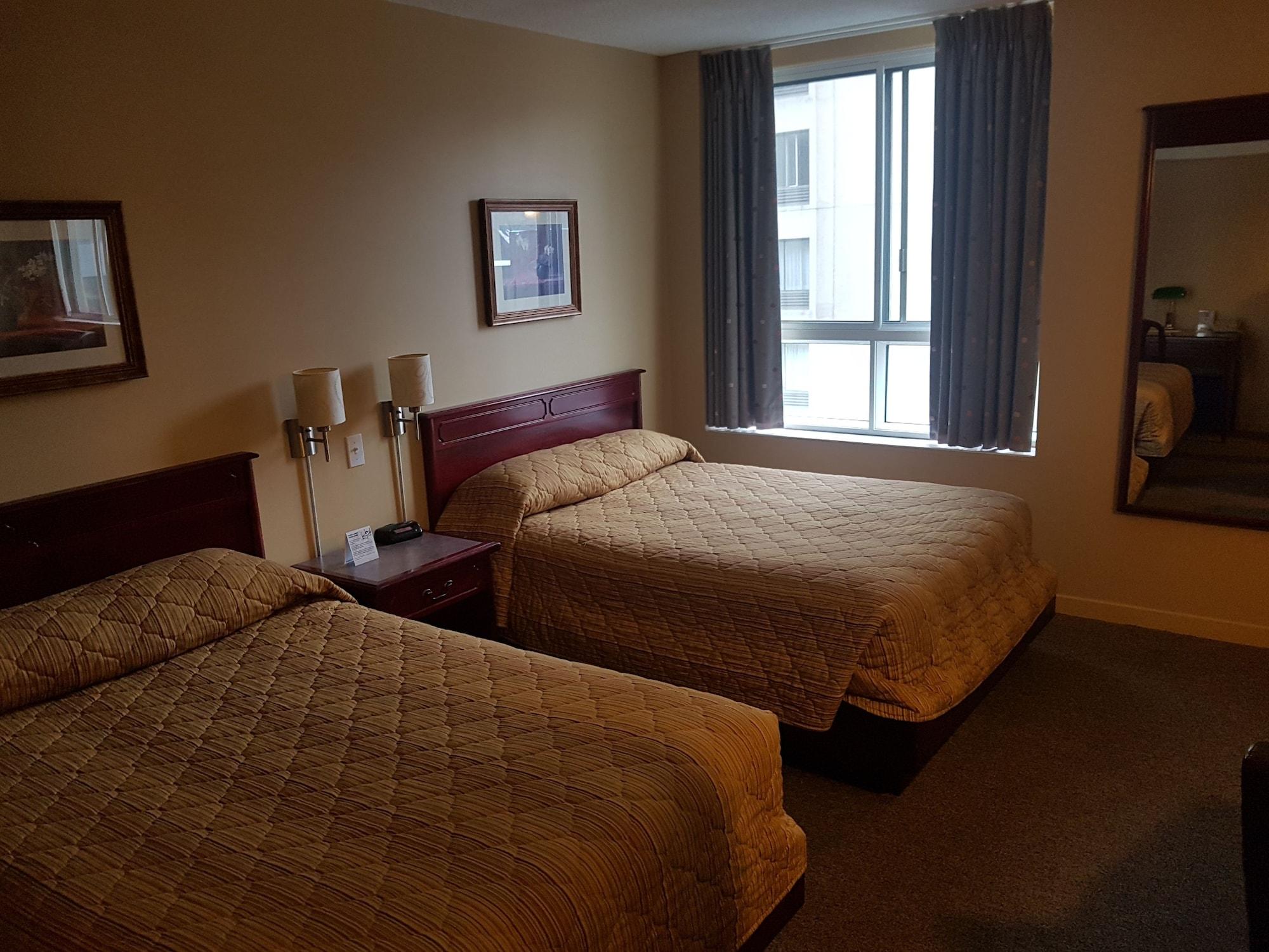 Les Labelle Hotel Montréal