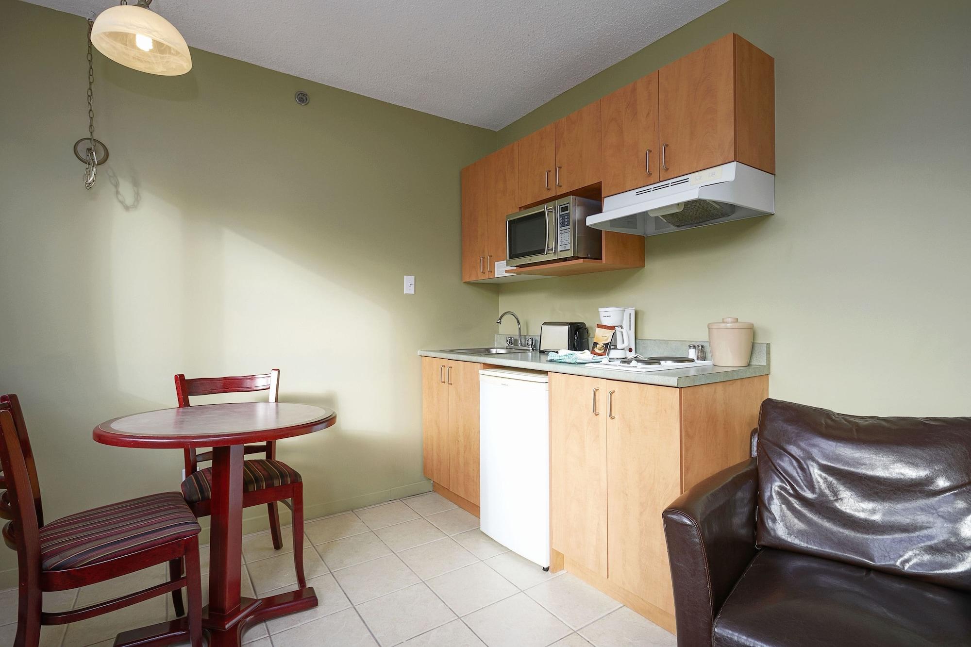 Les Labelle 3* Montréal