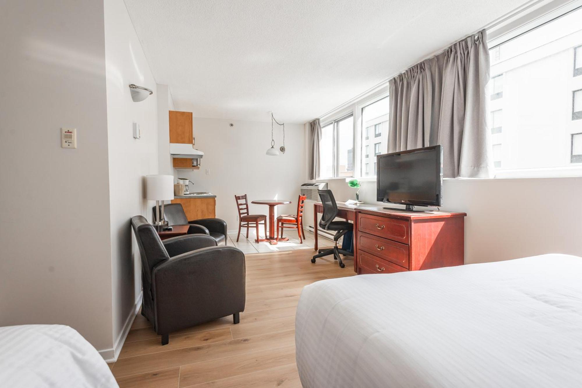 Les Labelle Hotel Montréal